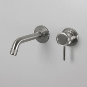 Nera väggblandare från LH.