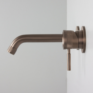 Nera väggblandare från LH.