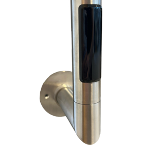 Ystad handdukstork i polerad stål.